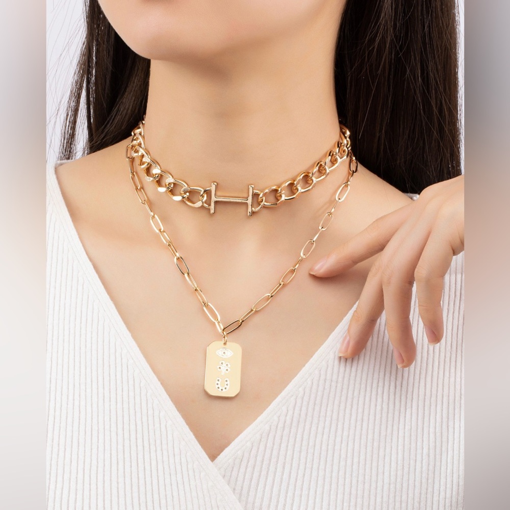 Gold chunky choker chain necklace